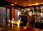 jasmin-bar.jpg