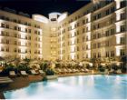 5_pool-night-time.jpg